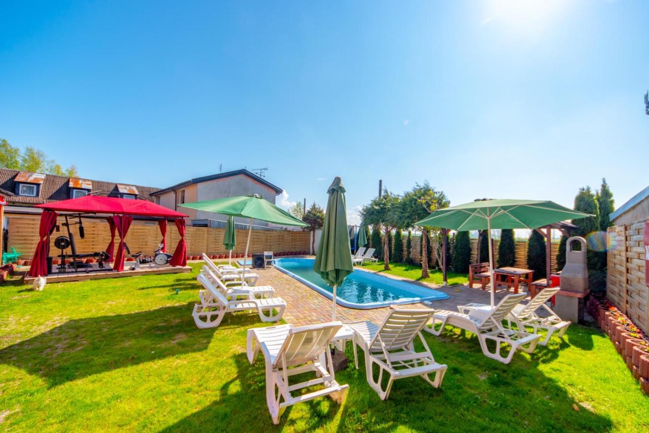 Admiral Aqua Bed & Breakfast