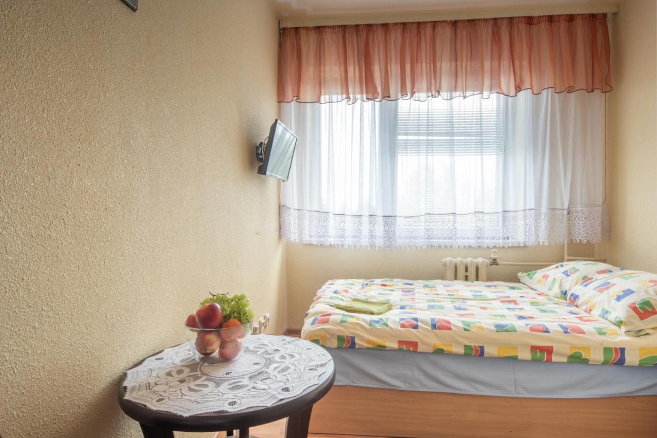 Admiral Aqua Bed & Breakfast
